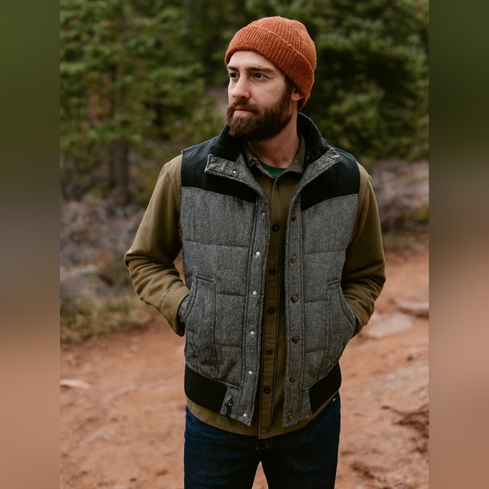 Eastside Westside Men's Quilted Vest Size XL Black And White Chevron